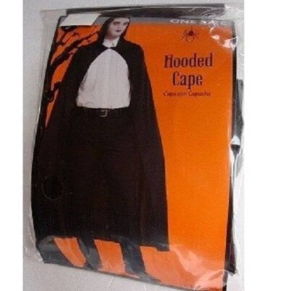 - HALLOWEEN HOODED CAPE MEN IDEAL FOR HALLOWEEN COSTUME ONE SIZE